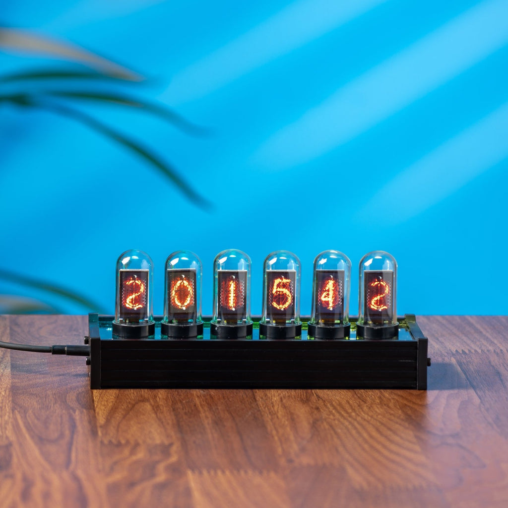 NixieShop.com Nixie Clock Model #4 (Review) – One of the best presents you  could get for a watch geek! – KaminskyBlog