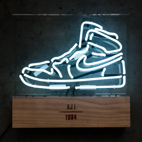 sneaker neon light